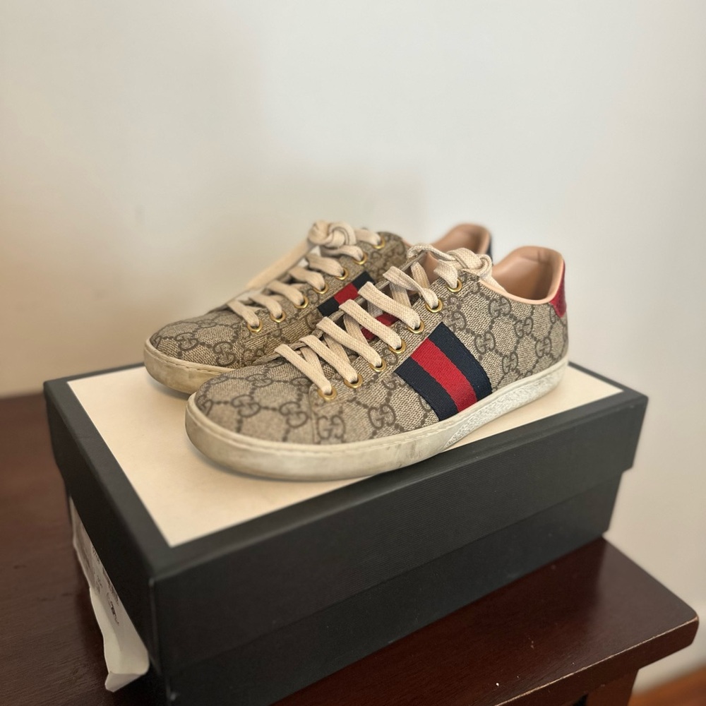 Gucci Beige Monogram Sneakers with Navy and Crimson Stripes